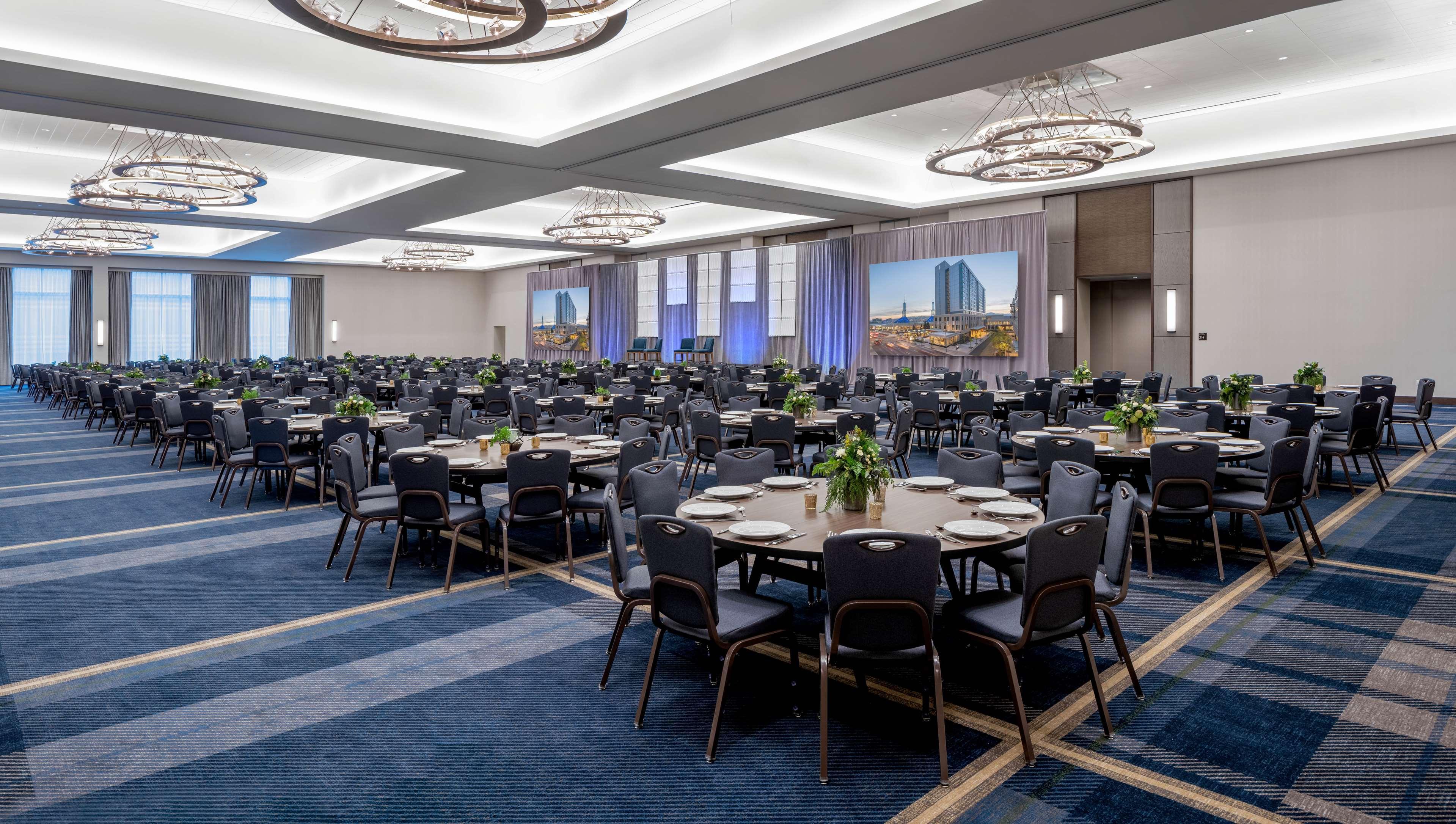 Hyatt Regency Portland At The Oregon Convention Center Exterior foto